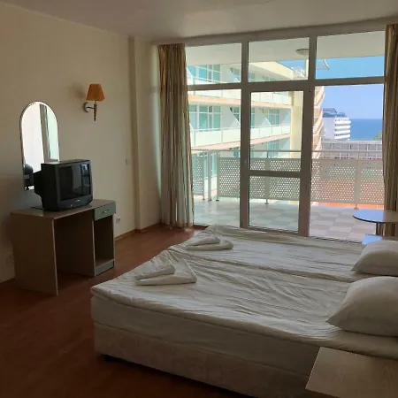 Private In Oasis Apartment Sunny Beach